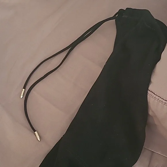 Boots - Picture 4 of 9